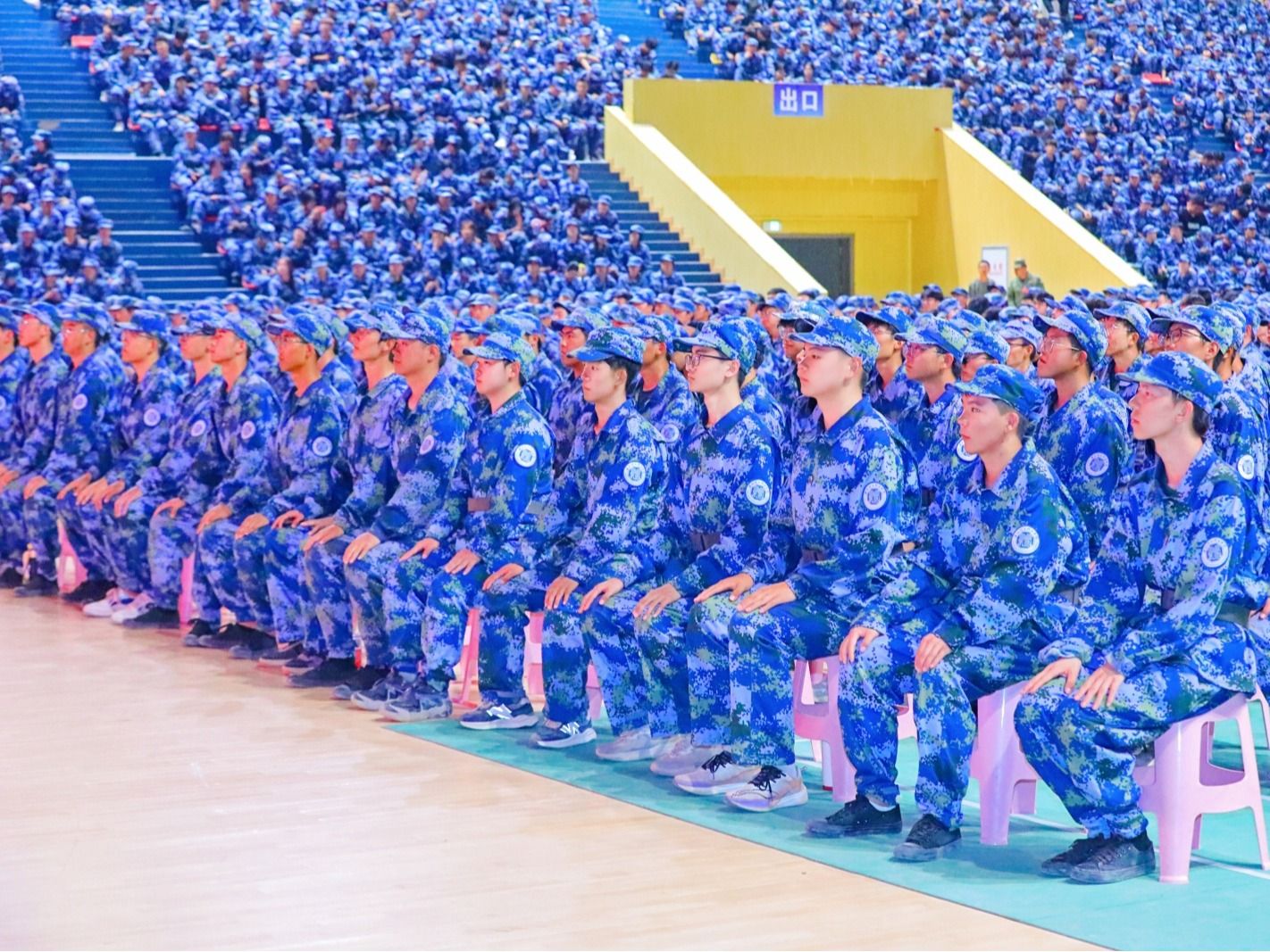 2026世界杯官网入口组织师生收看2024年《开学第一课》