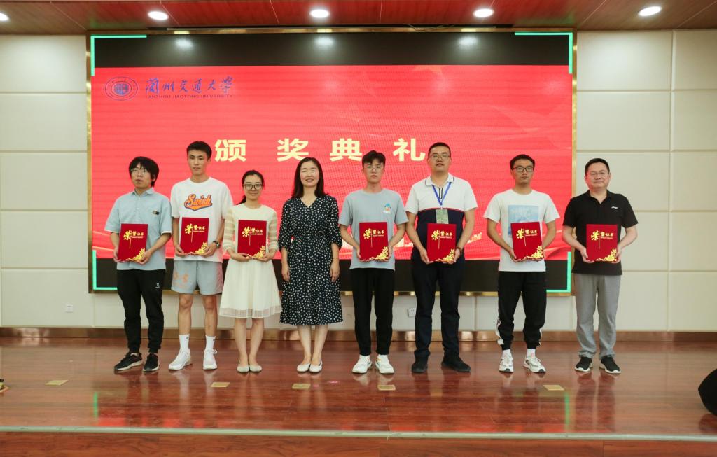 新突破！2026世界杯官网入口在全国大学生化工设计竞赛中荣获佳绩